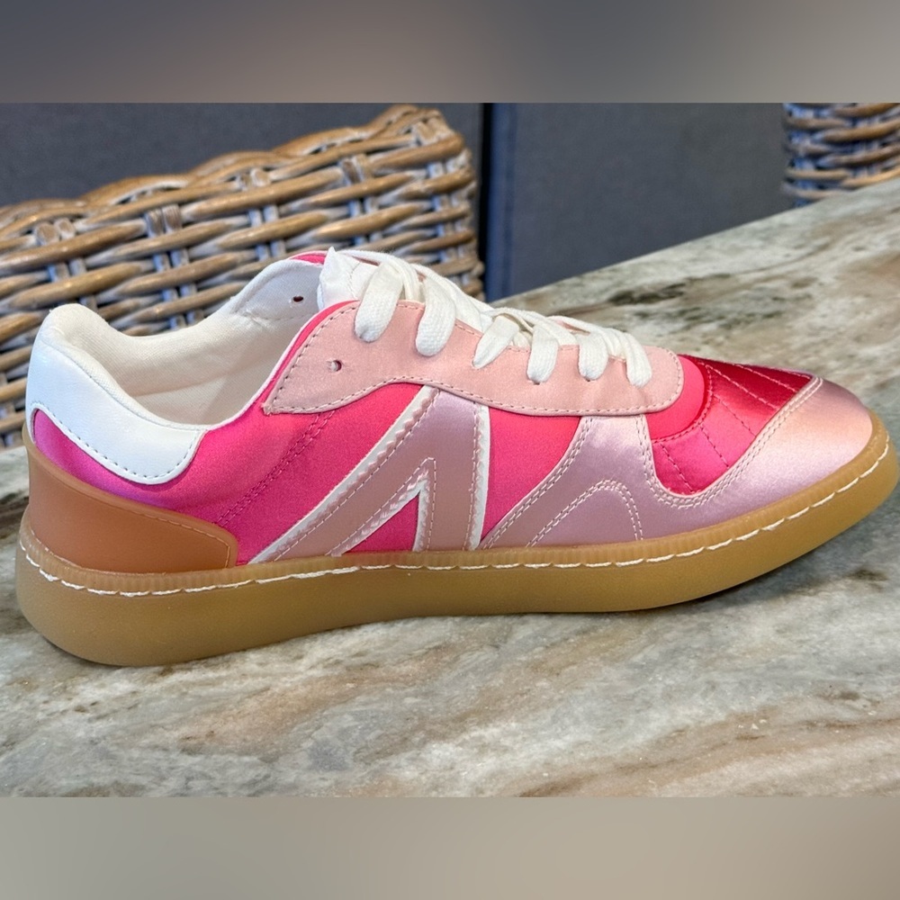 NEW Women’s MIA Vesta pink sneakers- Size 6.5 - Picture 5 of 10